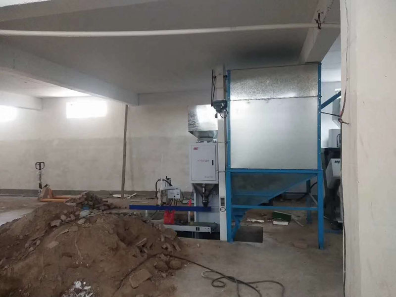 山西臨縣NZJ18型小米成套加工設(shè)備安裝調(diào)試完畢